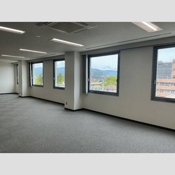 CUBE大垣ビル 写真3