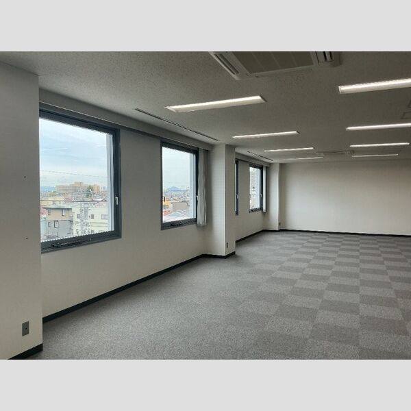 CUBE大垣ビル 写真8