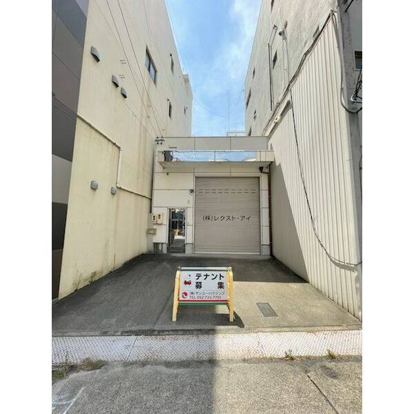 那古野2丁目倉庫 1号室