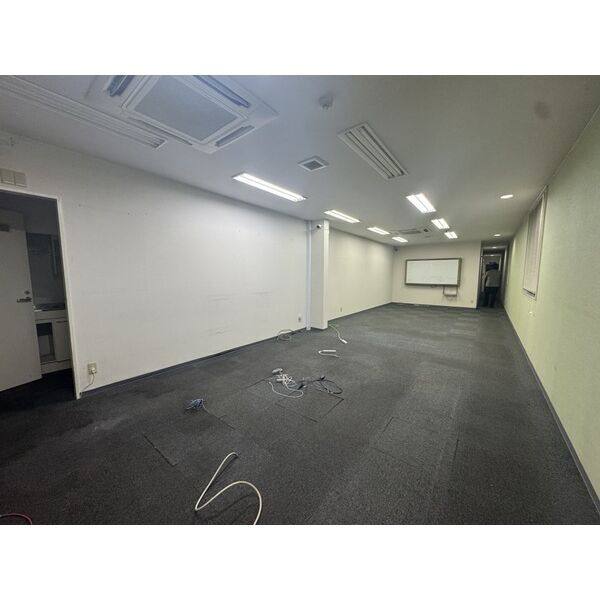 南区曽池町貸店舗事務所 1号室 写真1