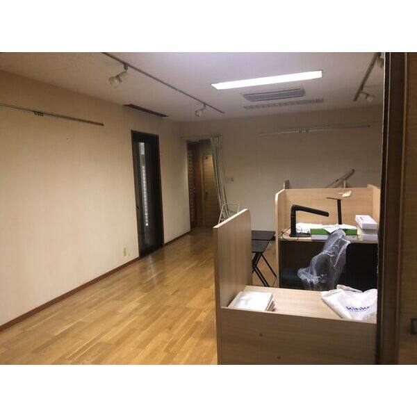 東大曽根町テナント 1階号室 写真6