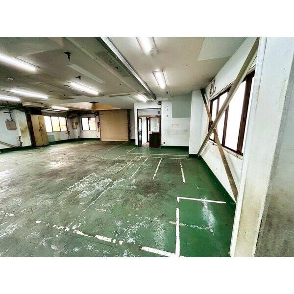 西一色町　貸工場 号室 写真1