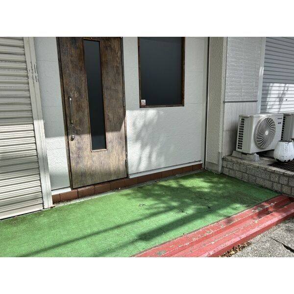 グリーンサイドヨシタカB 1階店舗2号室 写真3