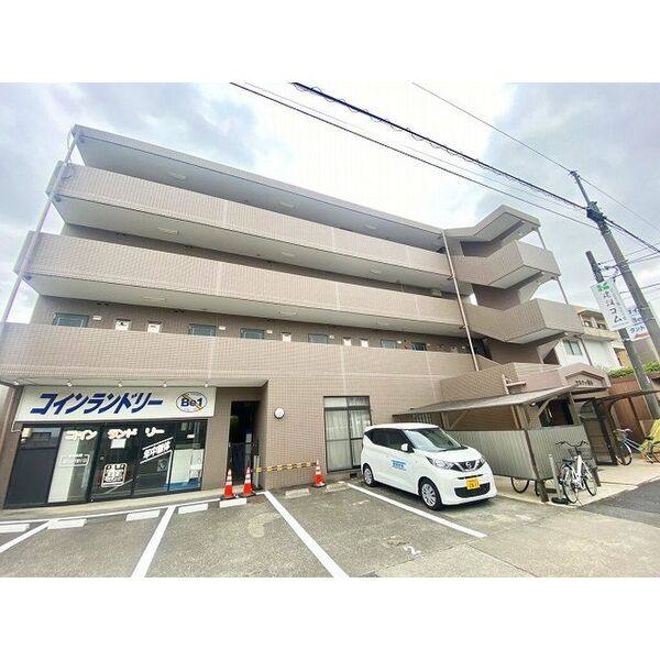 アルファ南分 1F西区画号室