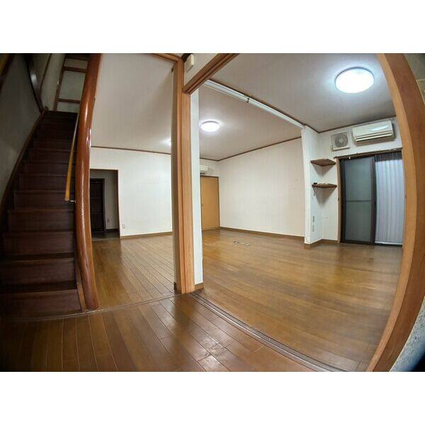伊吹町戸建 写真2