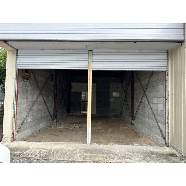 小坂本町4丁目店舗倉庫 1F北側号室 外観