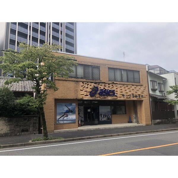 洲雲町4丁目テナント 1棟号室