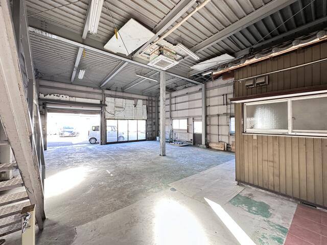 小牧市舟津 住宅付き倉庫 写真11