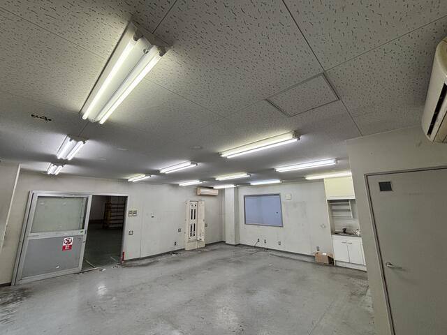 八田高架下建物（西） 写真2