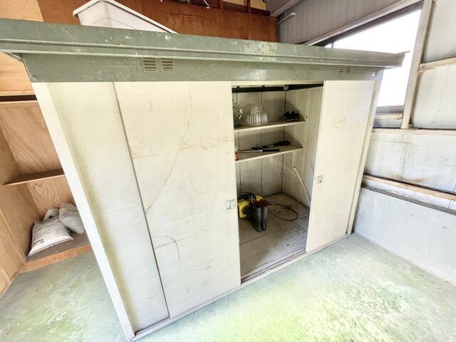 名和町寝覚倉庫兼事務所 写真7