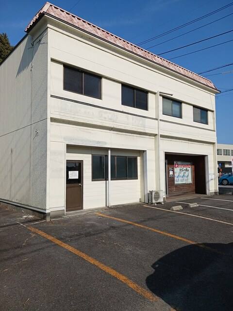 白塚町住居付店舗