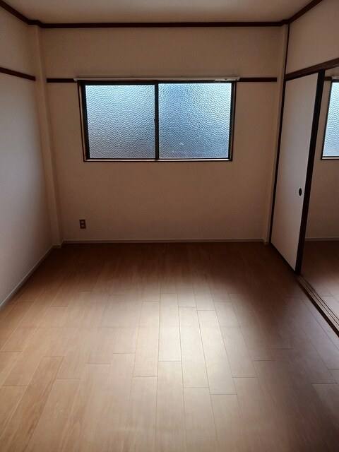 白塚町住居付店舗 写真1