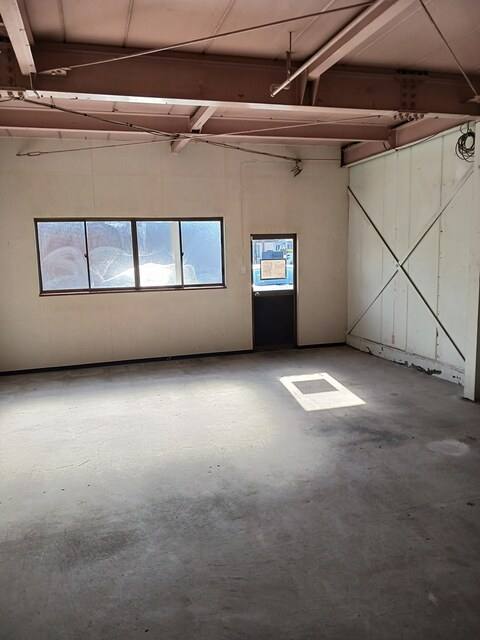 白塚町住居付店舗 写真4
