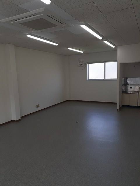 赤堀新町倉庫付事務所（１） 写真3