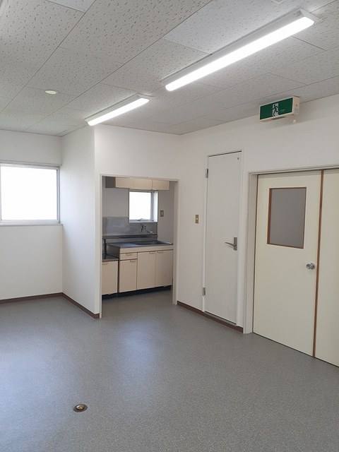 赤堀新町倉庫付事務所（１） 写真4