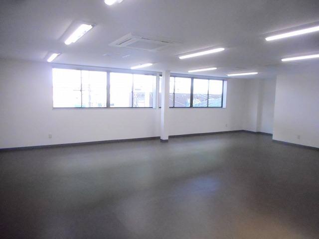 万場２丁目倉庫付事務所Ｂ 写真3