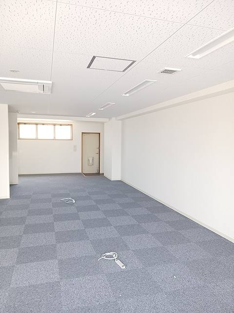 ヴェルハイム 写真3