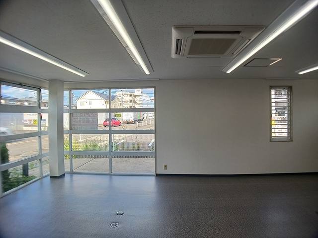 勝川町西３丁目５事務所 写真3