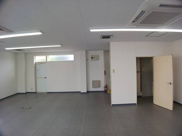 勝川町西３丁目５事務所 写真4