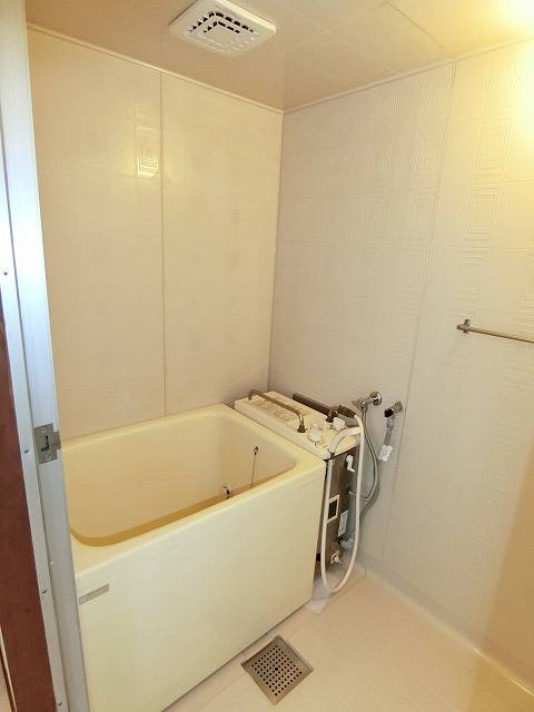 東玉垣町アパート付店舗 写真3