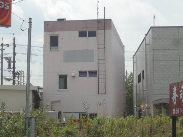 サンショウビル 写真1