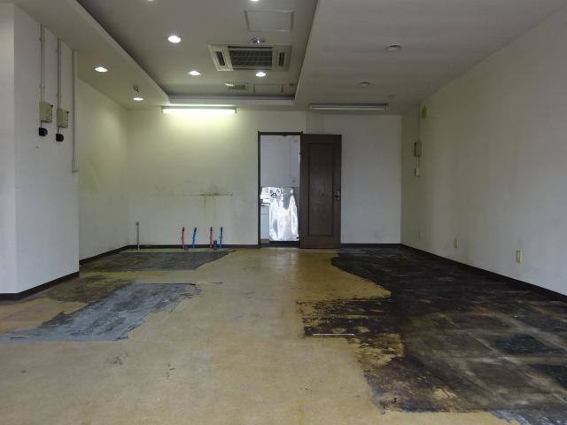 エクセル東山 写真4